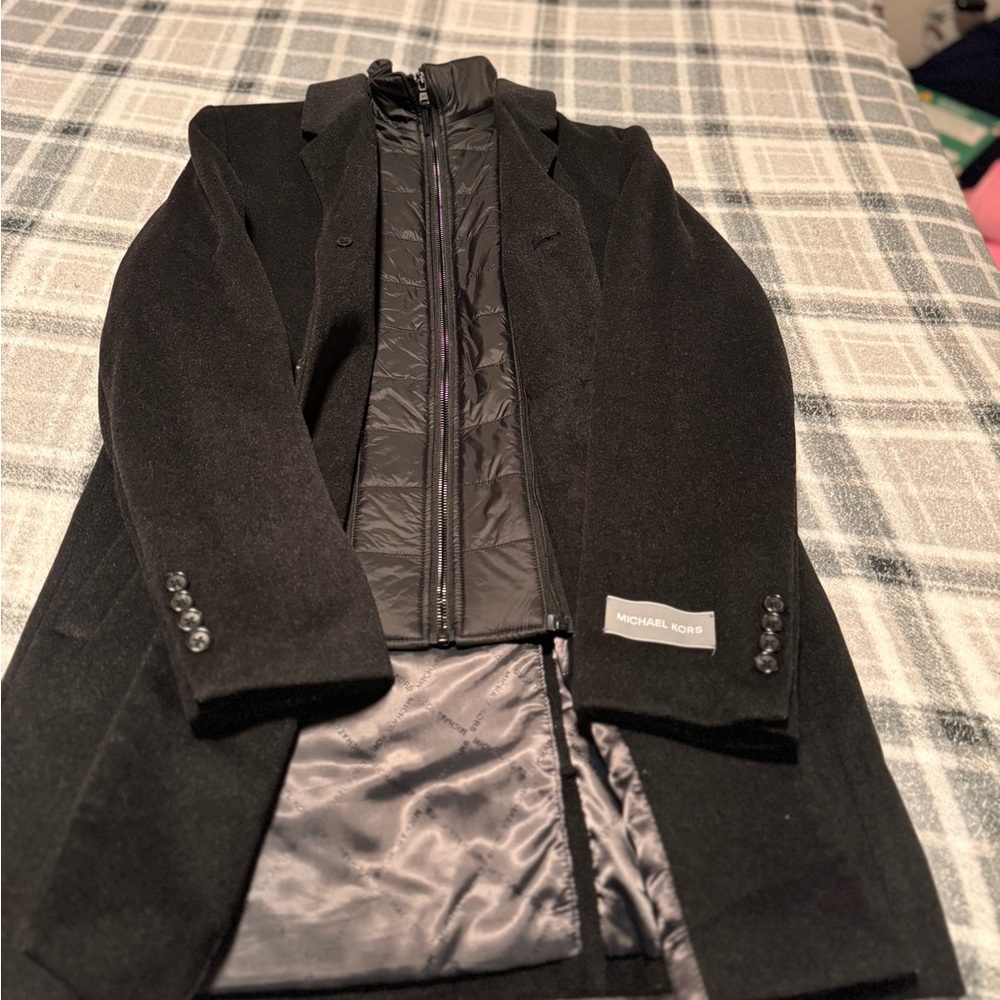 Mens coat large size  . Used once, in new conditions really nice !